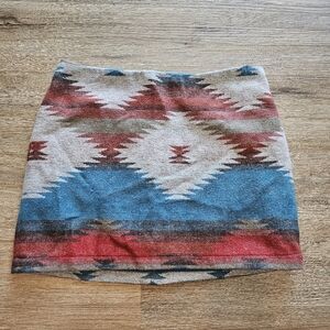 American Eagle Outfitters Aztec Knit Mini Skirt in Blue & Red Size 4